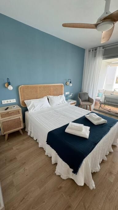 Apartamento Con Vistas Al Mar En Playa Granada Мотрил Екстериор снимка