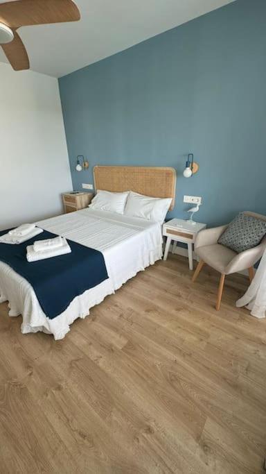 Apartamento Con Vistas Al Mar En Playa Granada Мотрил Екстериор снимка